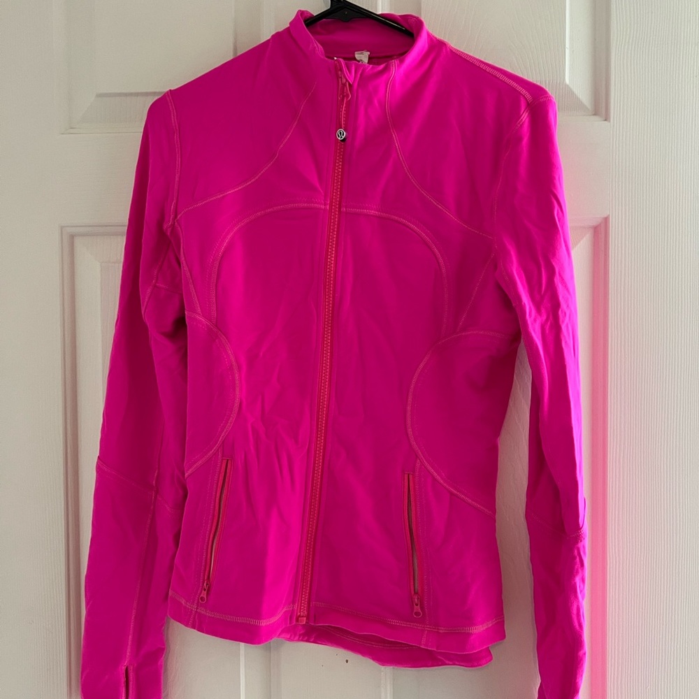 Lululemon jacket size 6